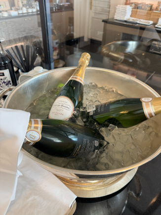 Champagne in the lobby