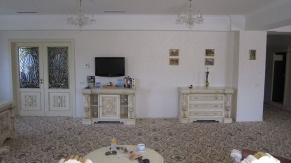 Presidential Suite - Living Room