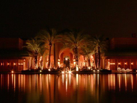 Amanjena at night