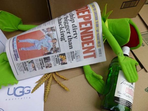 Bum with Independent newspaper blanket