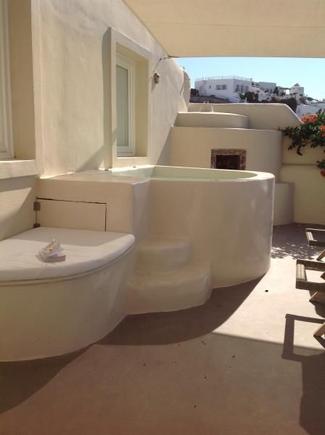 Wet Allure patio jacuzzi