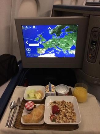MSP-CDG BE Breakfast