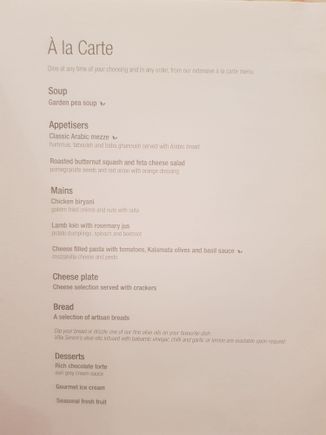 Soup was nice as usual on QR. Chicken biryani tasty too.
They had only loaded 4 cheese plates and all 4 in row 1 had them so none left when it got to us in row 2.