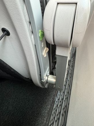 WestJet Premium Swooped Gum

