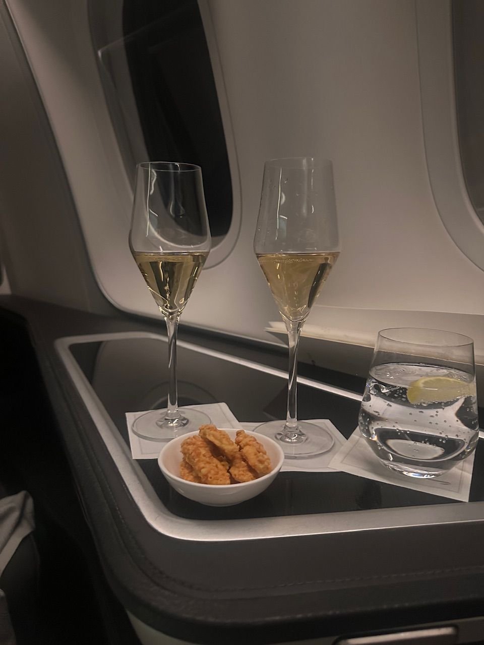 LGA �15 vs. the VZ �19