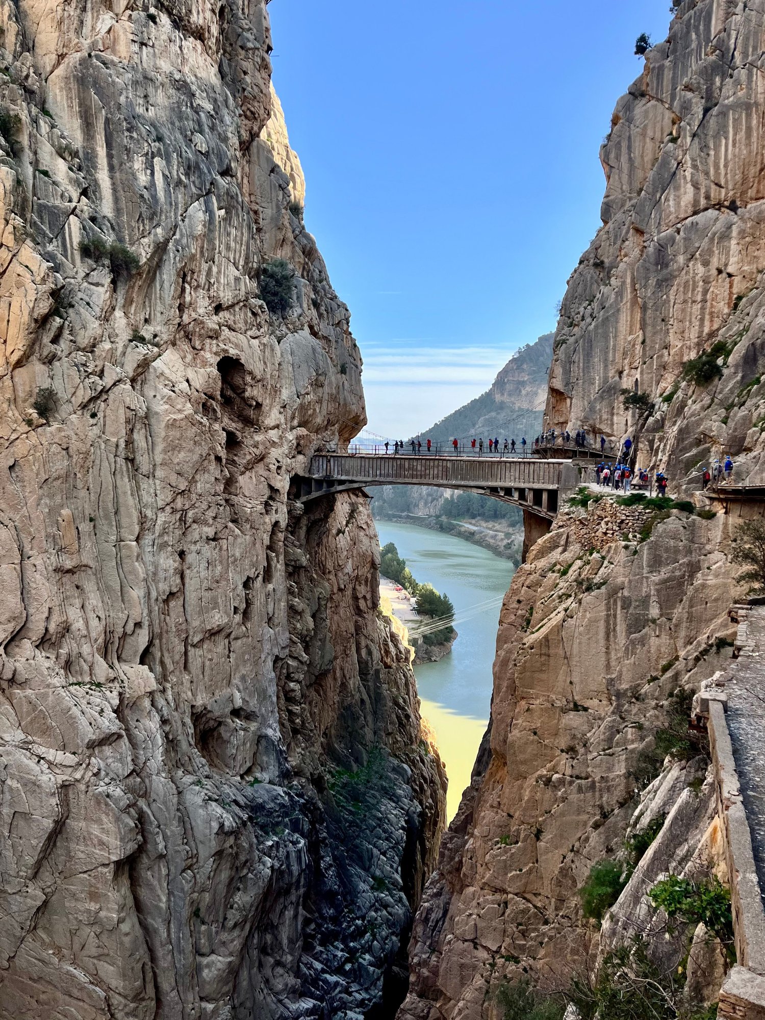 The famous hanging bridge at the end of the walk