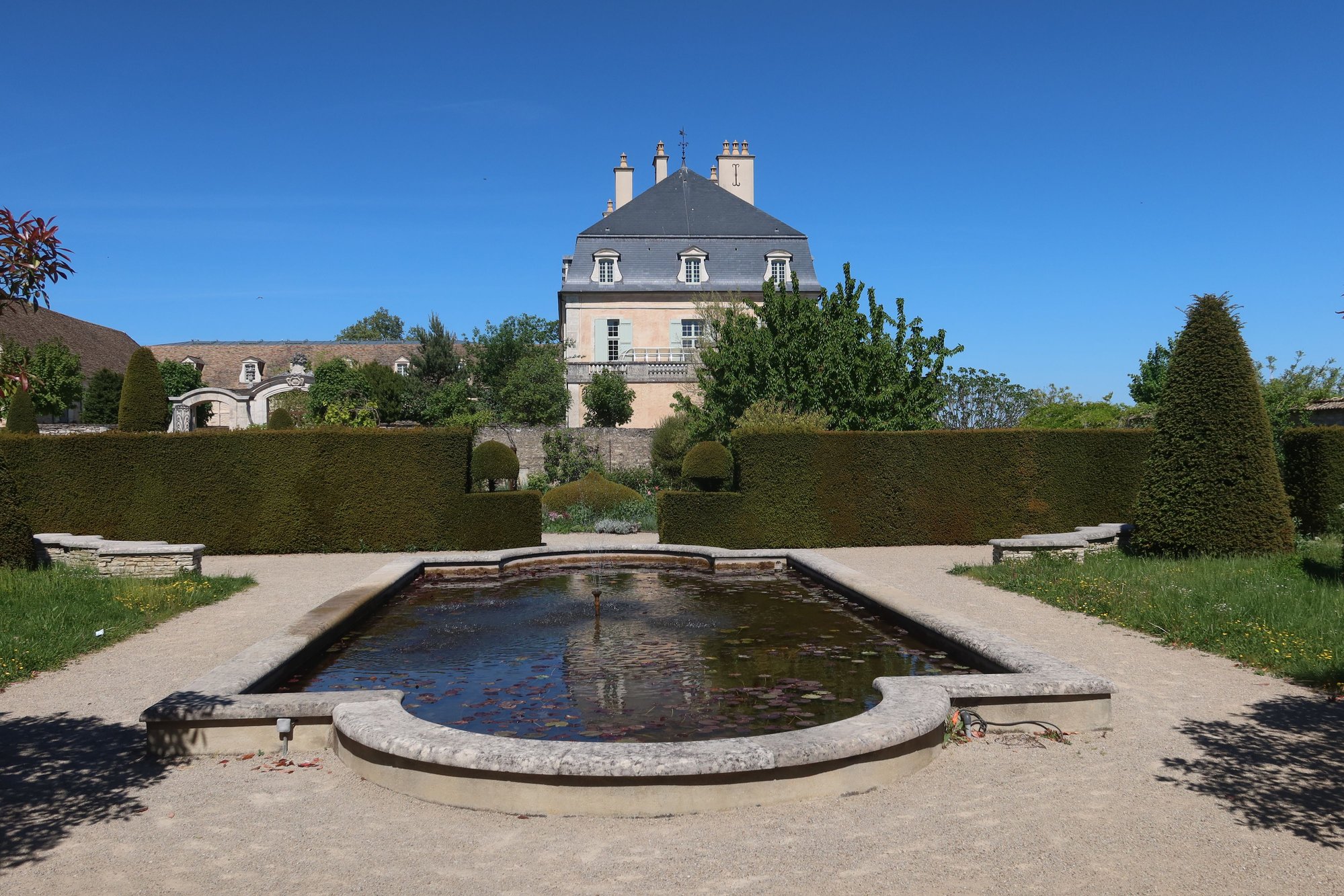 Garden at Chateau de Pommard