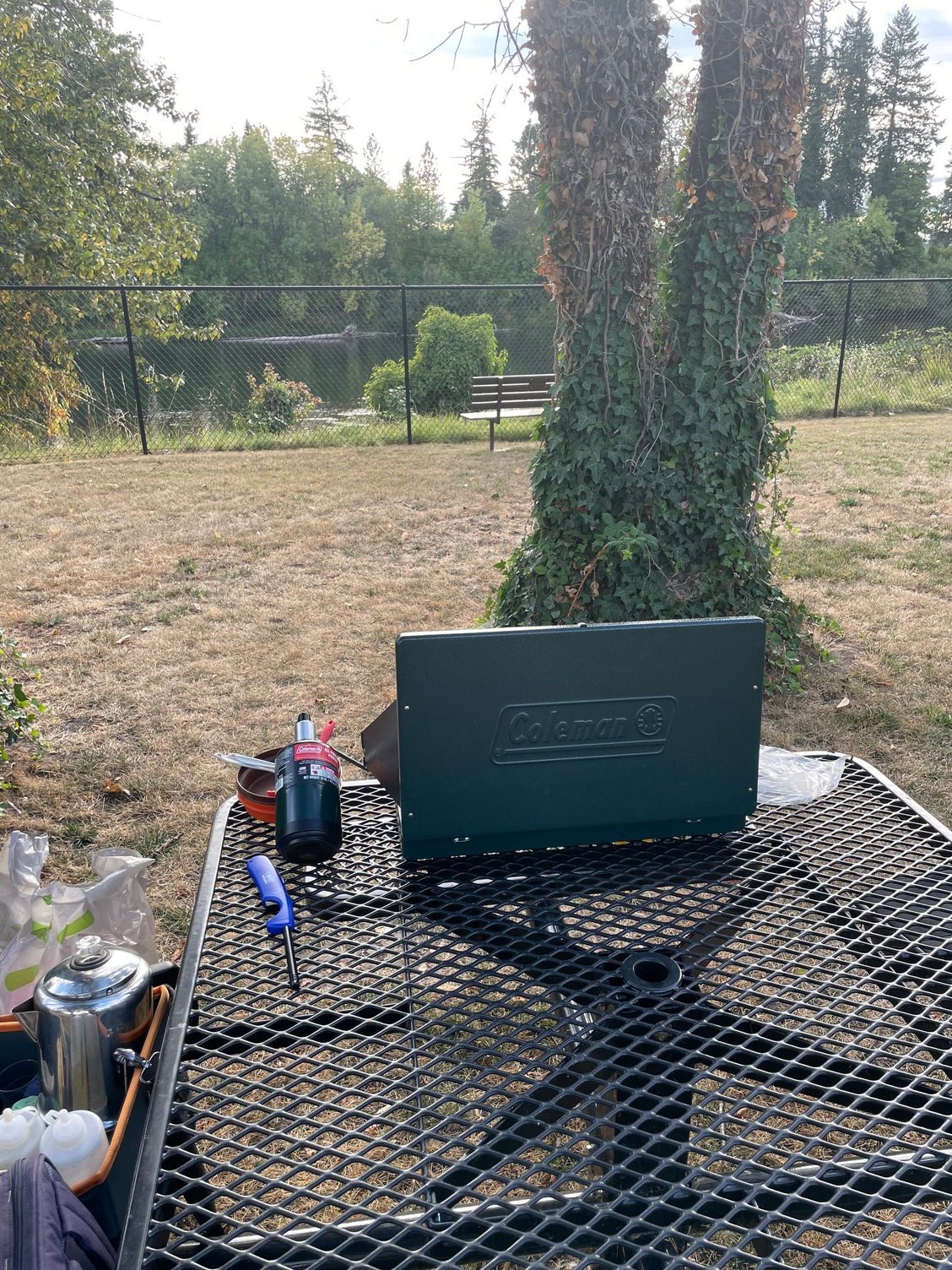 We are staying in Kevin and Eileen's front yard, but we decided to set up our cook stove in a little park on the river.