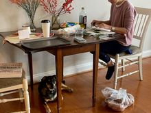 Kenny making sure the chef isn’t lonely. 