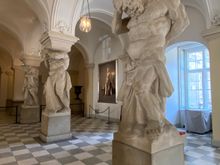 Royal Palace Apartments