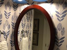 
Coordinates perfectly with the wallpaper!