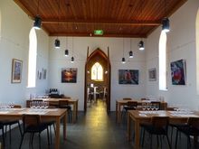 Wine tasting for larger groups