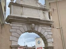 The Balbi Arch... you don't like my looks?  Check out the other side.