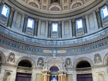 Frederik’s Church interior 