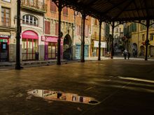 Le marche historique. STOP PRESS: the best deli of this entire trip was on the corner here, conveniently next to a fine greengrocer called 'Cerda Jean Francois'. The deli is called 'Charcuterie de la Halle' (aka Figeac Frais) and is an absolute MUST for those who enjoy good food. Honorable Mention: 'Les Cordeliers' wine & sweets shop.