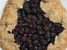Blueberry-pecan galette