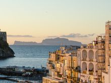 Capri can be seen here in the distance, sandwiched visually between Ponte and the Castle. It is much more expensive than Ischia. *Incidentally, a WWII tragedy occurred in this vicinity during 1943. RAF bombers needlessly sank the postal ship St. Lucia just off the local islet of Ventotene. The death toll was 120 innocent civilians killed.
