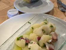 Those Patatas Alinadas with Pulpo, again, with turmeric-stained bread (fantastic breads here!!) in the background.  Sop up that dressing with the chunks of the crusty bread!!!  Heaven.  You could almost stop right there!!!