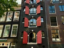 Love the shutters