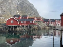 Rorbuer by the water