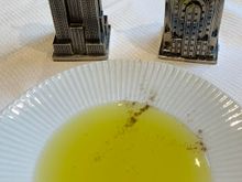 These are salt & pepper shakers 