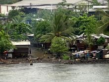 View of Alotau from the water.
