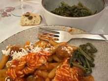 Our order:  Two cavatelli with tiny meatballs (I guess they do eat pasta with meatballs in Italy!!) and an order of chicory.   Cooked until an unappealing dark green, this vegetable, now coming into season, was remarkably delicious, as was the pasta (5 euro per order; the chicory was 4.50 euro)
