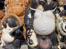 It’s not just frogs. There has to be a tanuki somewhere! 