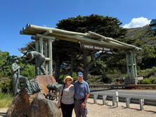 The Memorial Arch to the WWI veterans who built the Great Ocean Road. Next to the arch is a sculpture of two working soldiers called the Diggers. 
