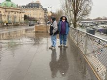 DH and DS by the Seine.