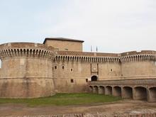 The seaside fortress, Rocca Roveresca, built on earlier Roman foundations, dates in its present form from the 14th century. Its purpose was to protect Senigallia from pirates and invaders. 