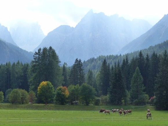 Walking between villages, near Sesto