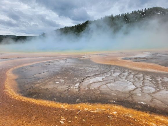Gran Prismatic Spring at Midway Geyser Basin