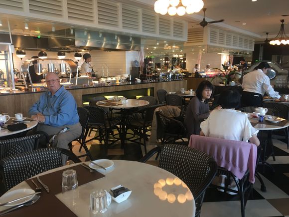 Breakfast at E and O