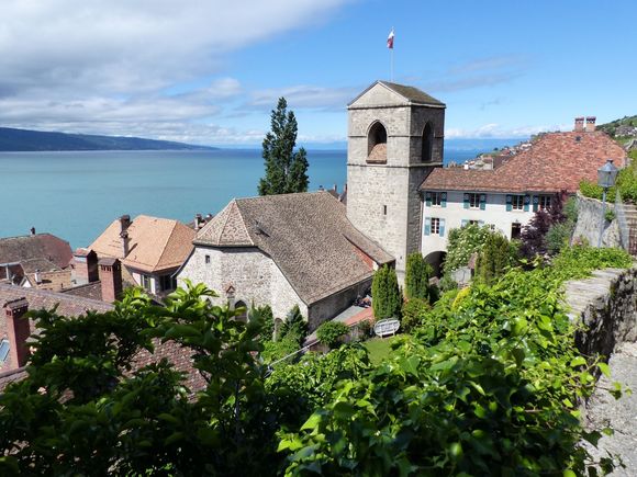 Village rooftops, heading up to the vineyard