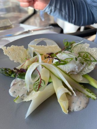 Asparagus salad