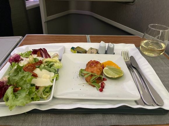 Harissa Prawns / salad