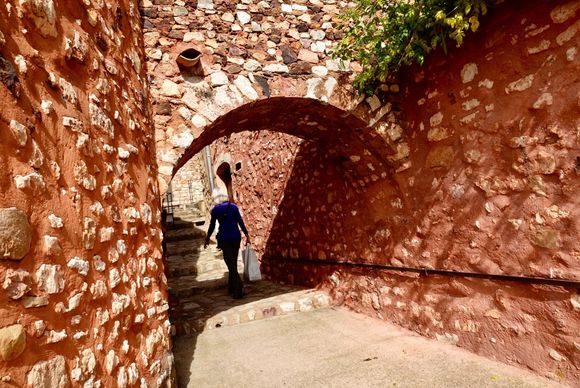Roussillon-we really liked this hilltop town 