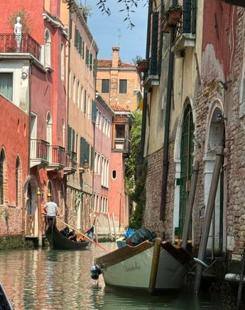Typical Venice views from our gondola