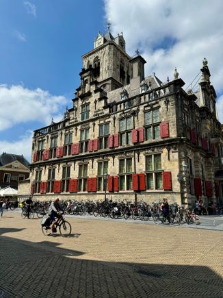 Another main square building 
