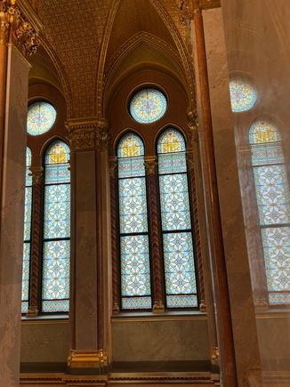 Details of the Parliament building