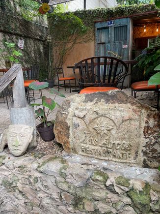 Los Arcos, had a really nice breakfast here.I