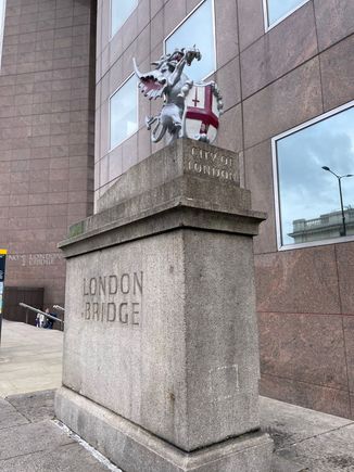 You are entering the City of London