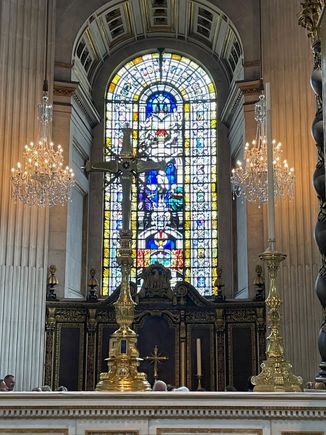 Inside, it's very beautiful, we had a nice tour with Isabel.