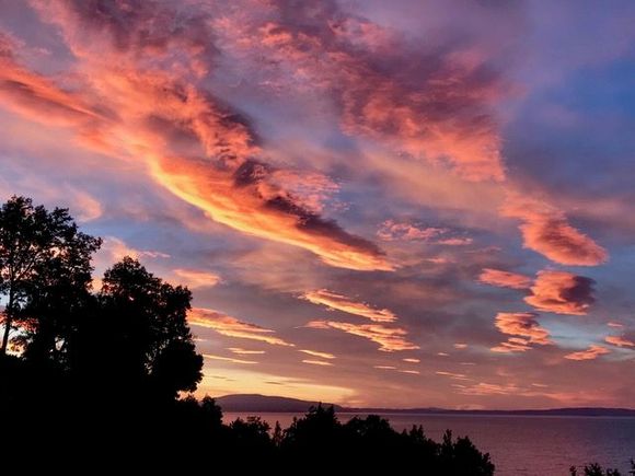Sunset at Lago Villarica