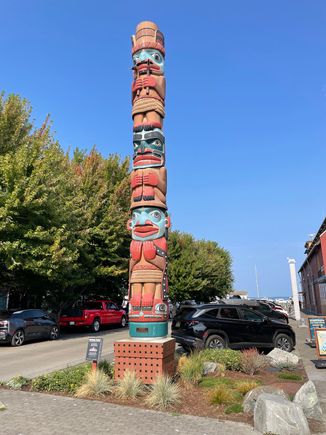 Totem pole outside the Northwest Maritime Welcome Center