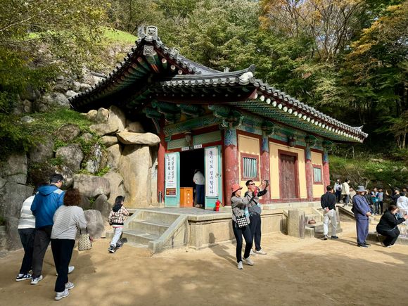 The famed, tall Buddha statue is inside this building where photos aren’t allowed, and for once I obeyed.