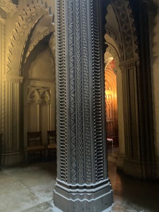 Penrhyn - amazing details on this hallway column