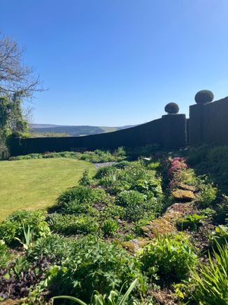 Caerau Gardens - walled garden w/vista