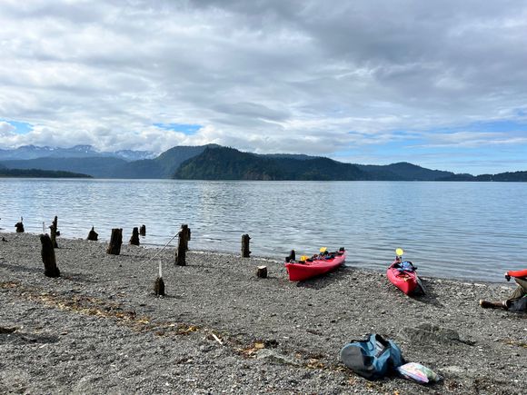 Arrived the beach for Saddle Trail, and we see sunshine!